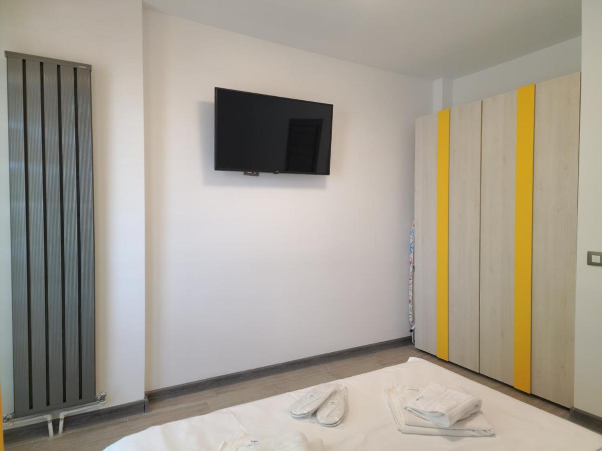Cristalex Apartment Alezzi Beach Năvodari Exterior foto