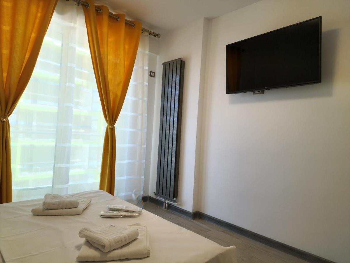 Cristalex Apartment Alezzi Beach Năvodari Exterior foto