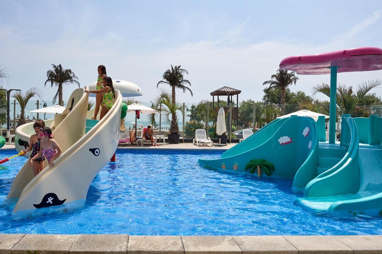 Cristalex Apartment Alezzi Beach Năvodari Exterior foto